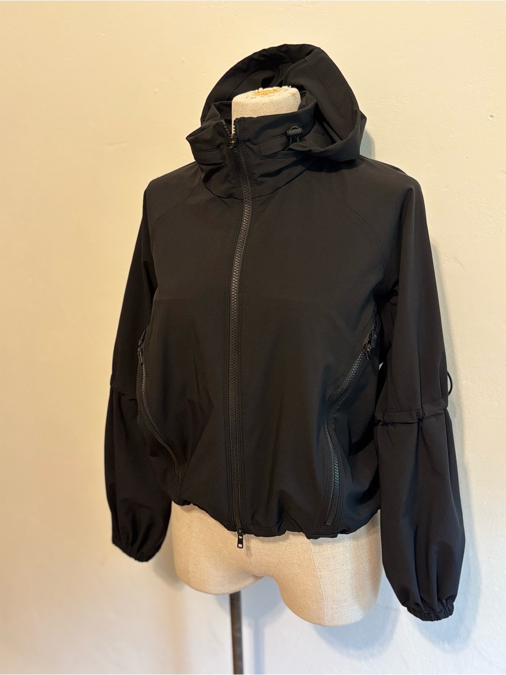 ATHLETA Stay Fly Windbreaker XS - Picture 8 of 10